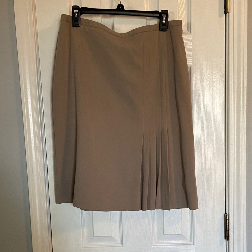 Nine & Co. Classic Brown Pencil Skirt